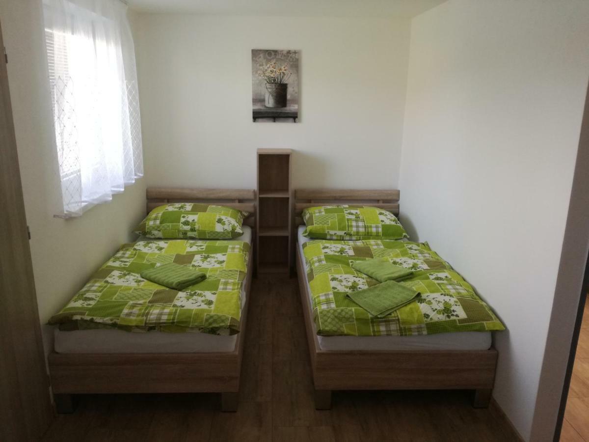 Apartman U Mareka Sucany Eksteriør bilde