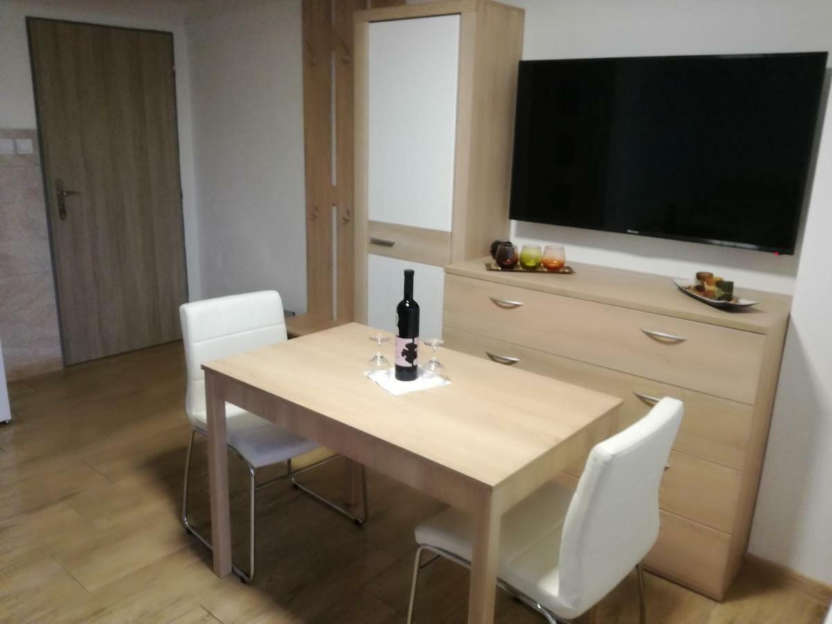 Apartman U Mareka Sucany Eksteriør bilde