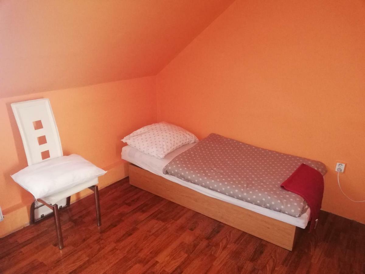 Apartman U Mareka Sucany Eksteriør bilde
